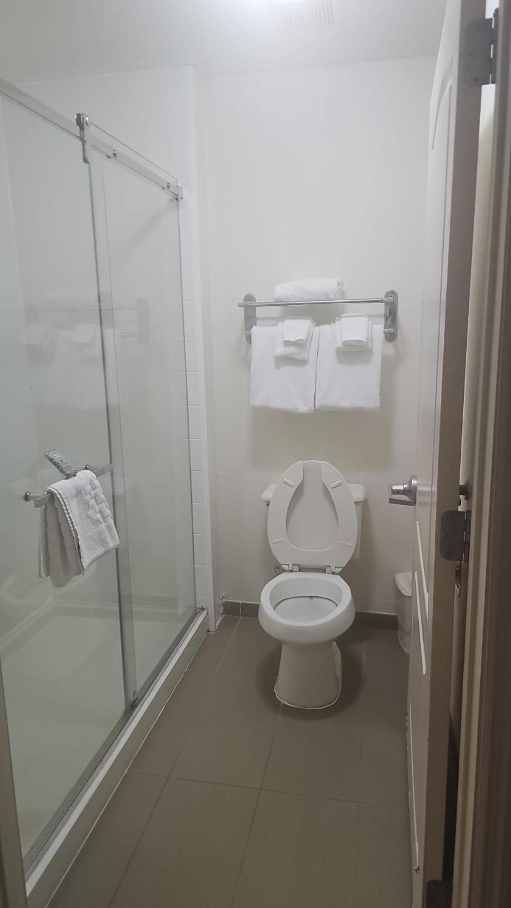 Montreal Suites Orlando Zewnętrze zdjęcie