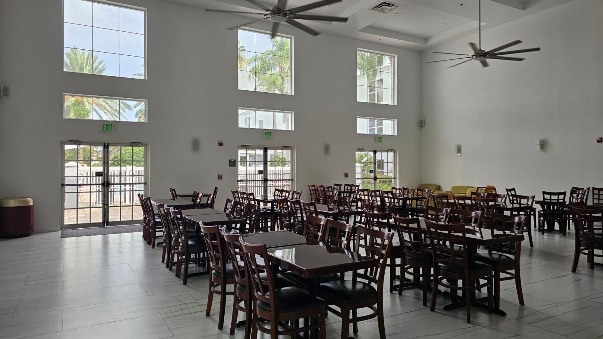 Montreal Suites Orlando Zewnętrze zdjęcie