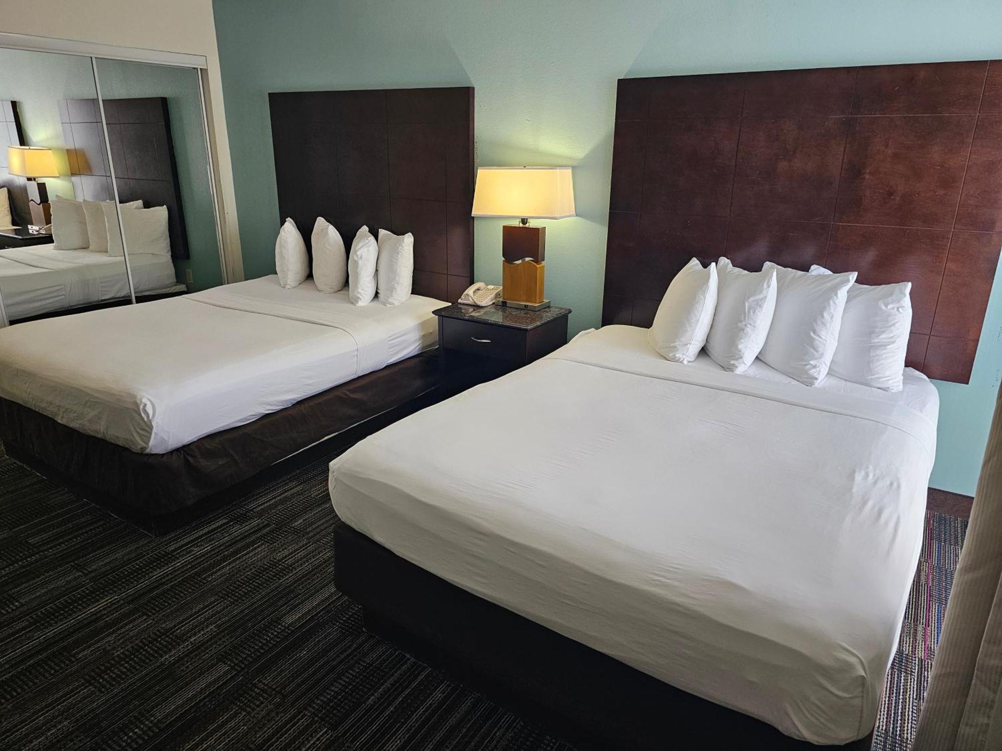 Montreal Suites Orlando Zewnętrze zdjęcie